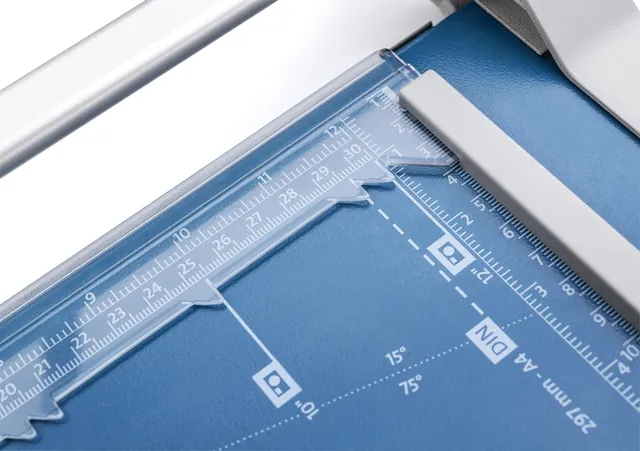 Liniaal voor Dahle 508 met driehoekige glijstang-1